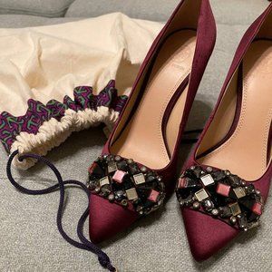 TORY BURCH LUXURIOUS HEELS